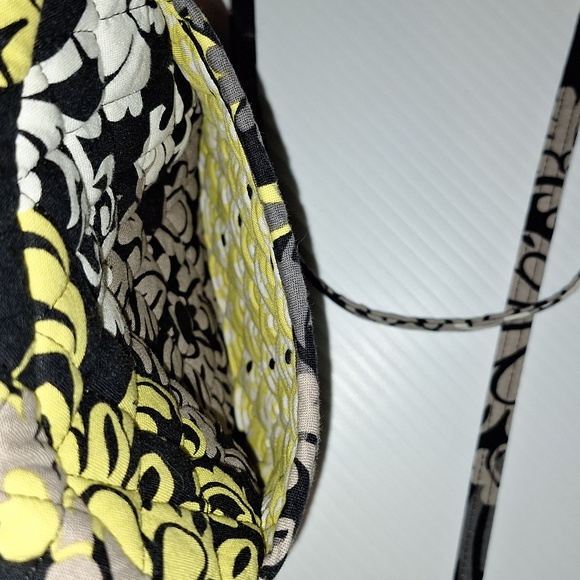 ๐VINTAGE๐ VERA BRADLEY Mini Hipster in Baroque Pattern - Picture 13 of 17